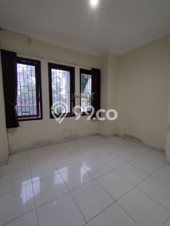Sewa Rumah Murah di Araya Malang dengan 5 Kamar Tidur Sewa Rumah Murah di Araya Malang dengan 5 Kamar Tidur