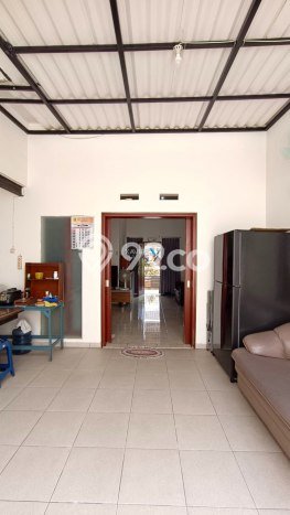 For Sale Rumah 2 Kamar Lokasi Ideal Nyaman dan Strategis di Dau For Sale Rumah 2 Kamar Lokasi Ideal Nyaman dan Strategis di Dau