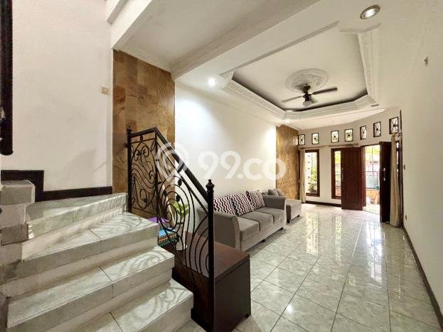 Rumah di Tebet, Akses ke Sekolah, 3 KT Rumah di Tebet, Akses ke Sekolah, 3 KT