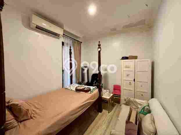 Rumah Idaman 5 Kamar Tidur Dekat Fasilitas Umum di Tebet, Jakarta Selatan Rumah Idaman 5 Kamar Tidur Dekat Fasilitas Umum di Tebet, Jakarta Selatan