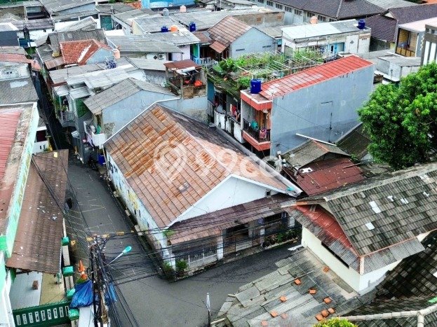 Komersial Dijual di Jakarta Timur LT 120m2 & LB 140m2 Lokasi Terbaik! Komersial Dijual di Jakarta Timur LT 120m2 & LB 140m2 Lokasi Terbaik!