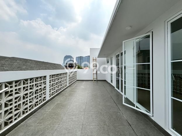Rumah Siap Pakai area Pancoran, Jakarta Selatan, LT 170m² LB 300m² Rumah Siap Pakai area Pancoran, Jakarta Selatan, LT 170m² LB 300m²
