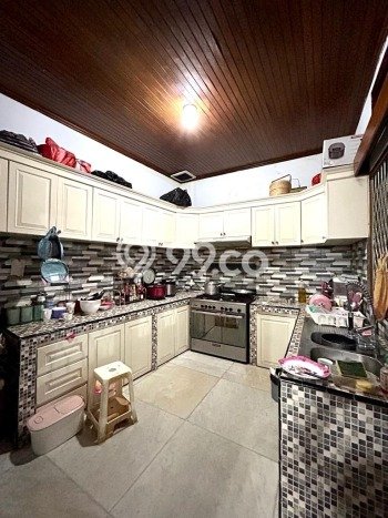 Rumah 4 KT 3 KM di Area Tebet, Jakarta Selatan Rumah 4 KT 3 KM di Area Tebet, Jakarta Selatan