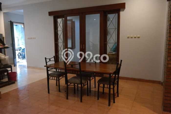 Rumah Luxury Modern Tanpa Renovasi di Dewi Sartika Jakarta Timur Rumah Luxury Modern Tanpa Renovasi di Dewi Sartika Jakarta Timur