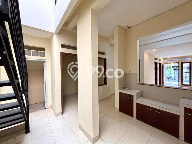 Rumah 3 KT 2 KM di Area Tebet, Jakarta Selatan Rumah 3 KT 2 KM di Area Tebet, Jakarta Selatan