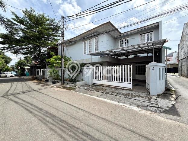 Rumah SUPER MEWAH! di Tebet, Jakarta Selatan, LT 333m² Bangunan 290m², HARGA SPESIAL Rumah SUPER MEWAH! di Tebet, Jakarta Selatan, LT 333m² Bangunan 290m², HARGA SPESIAL