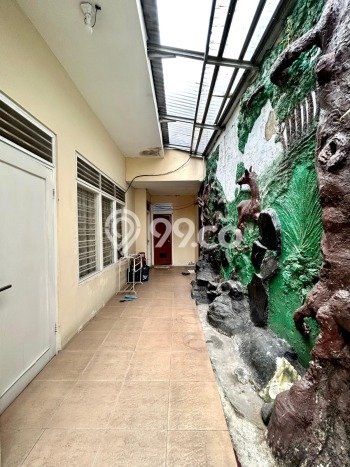 Rumah Terawat di Tebet, Jakarta Selatan, Luas Tanah 217m², LB 320m² Rumah Terawat di Tebet, Jakarta Selatan, Luas Tanah 217m², LB 320m²