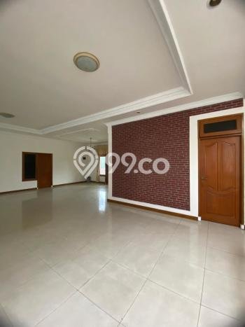 Siap Huni Rumah Mewah 10 Kamar di Tebet Dekat ke Mana Saja Siap Huni Rumah Mewah 10 Kamar di Tebet Dekat ke Mana Saja