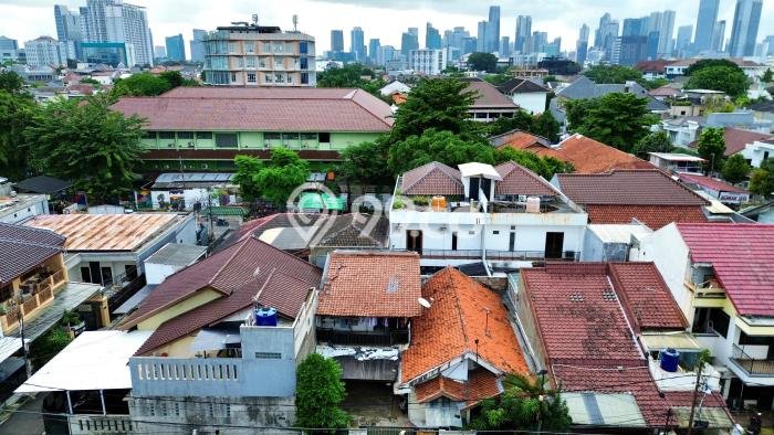 Dijual Hunian Mewah dengan Fasilitas Sekitar Lengkap di Tebet, Jakarta Selatan Dijual Hunian Mewah dengan Fasilitas Sekitar Lengkap di Tebet, Jakarta Selatan