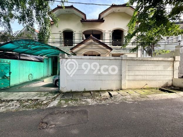 Rumah Premium 6 KT 4 KM di Kompleks Cluster Tebet, Jakarta Selatan Rumah Premium 6 KT 4 KM di Kompleks Cluster Tebet, Jakarta Selatan