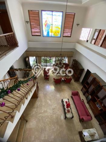 Siap Huni Rumah Mewah 10 Kamar di Tebet Dekat ke Mana Saja Siap Huni Rumah Mewah 10 Kamar di Tebet Dekat ke Mana Saja