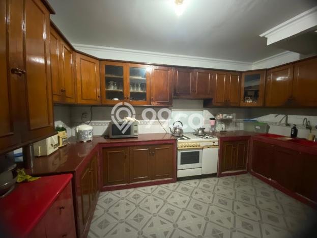 Siap Huni Rumah Mewah 10 Kamar di Tebet Dekat ke Mana Saja Siap Huni Rumah Mewah 10 Kamar di Tebet Dekat ke Mana Saja