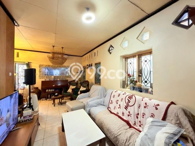 For Sale Rumah Mewah Exclusive di Tebet, Jakarta Selatan For Sale Rumah Mewah Exclusive di Tebet, Jakarta Selatan