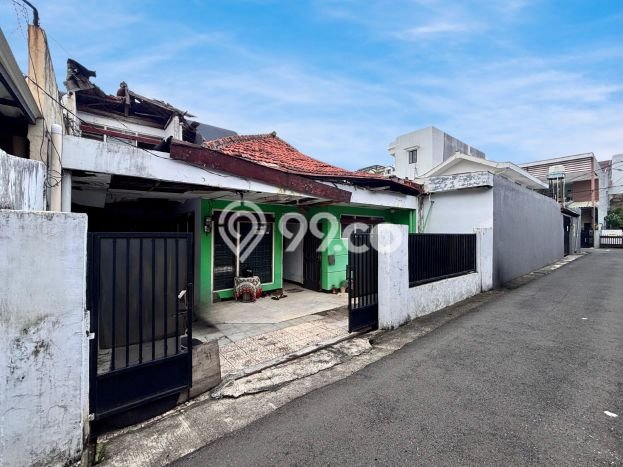 Dijual Cepat Rumah Favorit Siap Huni LB 100m2 di Tebet, Jakarta Selatan Dijual Cepat Rumah Favorit Siap Huni LB 100m2 di Tebet, Jakarta Selatan