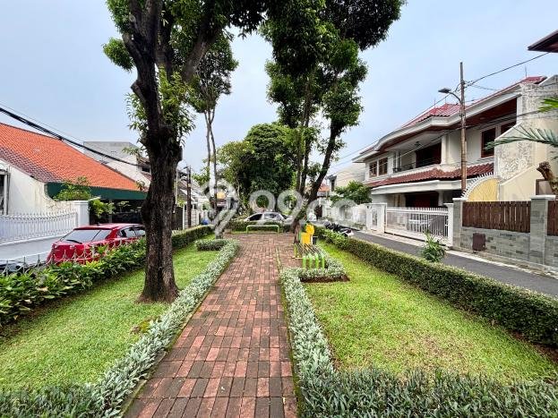 Dijual Rumah Premium dengan Fasilitas Sekitar Komplit di Tebet, Jakarta Selatan Dijual Rumah Premium dengan Fasilitas Sekitar Komplit di Tebet, Jakarta Selatan