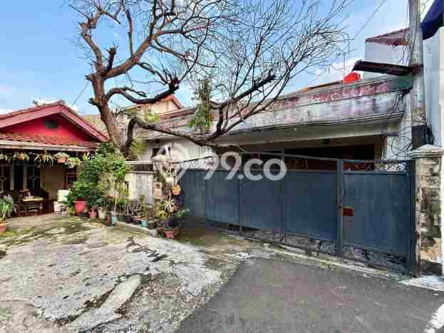 Rumah Bagus di Tebet, Jakarta Selatan, LT 143m2m² Bangunan 90m2m² DIJUAL CEPAT! Rumah Bagus di Tebet, Jakarta Selatan, LT 143m2m² Bangunan 90m2m² DIJUAL CEPAT!