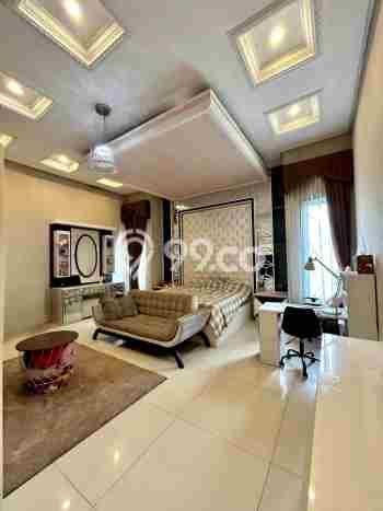 For Sale Rumah Mewah Exclusive di Tebet, Jakarta Selatan For Sale Rumah Mewah Exclusive di Tebet, Jakarta Selatan