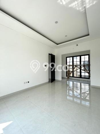 Rumah Luxury Modern Tanpa Renovasi di Kalibata Jakarta Selatan Rumah Luxury Modern Tanpa Renovasi di Kalibata Jakarta Selatan