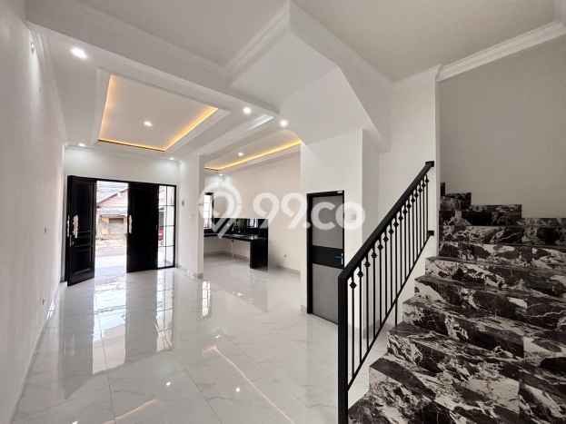 Dijual Rumah Modern 4 KT di Cawang, Jakarta Timur Dijual Rumah Modern 4 KT di Cawang, Jakarta Timur