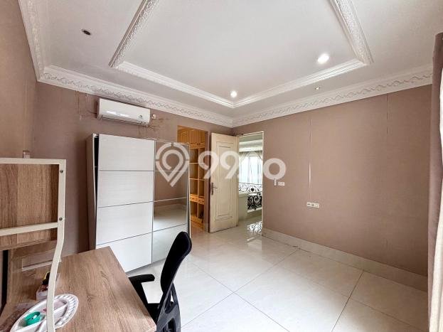 Siap Huni Hunian Elit 6 Kamar di Tebet Dekat ke Mana Saja Siap Huni Hunian Elit 6 Kamar di Tebet Dekat ke Mana Saja
