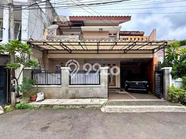 Hot Offer Hunian Mewah Ideal dan Luas di Tebet, Jakarta Selatan Hot Offer Hunian Mewah Ideal dan Luas di Tebet, Jakarta Selatan