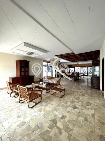 Rumah Mewah Dijual LT 393m2 di Tebet, Jakarta Selatan Rumah Mewah Dijual LT 393m2 di Tebet, Jakarta Selatan