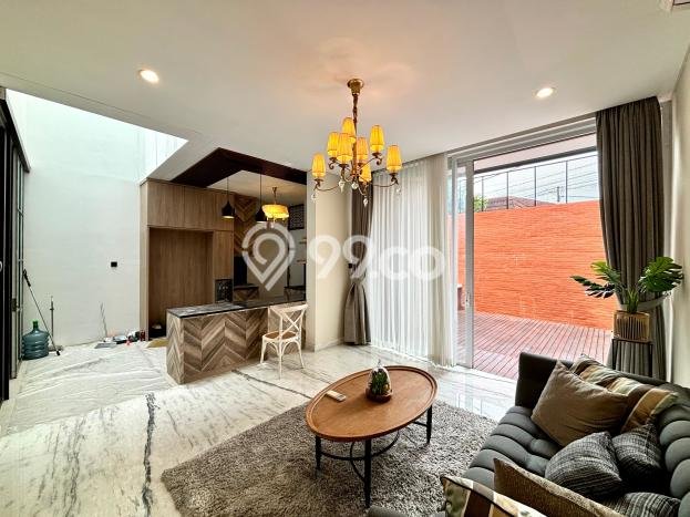 For Sale! Premium House LT 151m2 Desain Elegan di Pejaten For Sale! Premium House LT 151m2 Desain Elegan di Pejaten