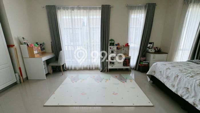 Rumah Modern 2 KT di Gading Serpong Tangerang Rumah Modern 2 KT di Gading Serpong Tangerang