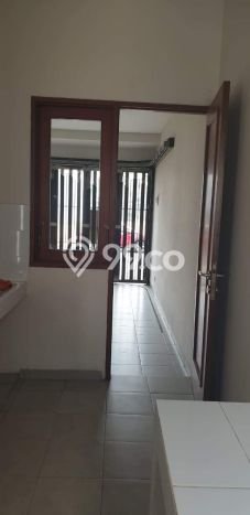 Rumah Mewah LB 200m2 Siap Pakai Desain Elegan di Alam Sutera, Tangerang Rumah Mewah LB 200m2 Siap Pakai Desain Elegan di Alam Sutera, Tangerang