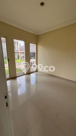 Jarang Ada! Rumah Sewa 4 Kamar Bagus Siap Huni Alam Sutera Jarang Ada! Rumah Sewa 4 Kamar Bagus Siap Huni Alam Sutera
