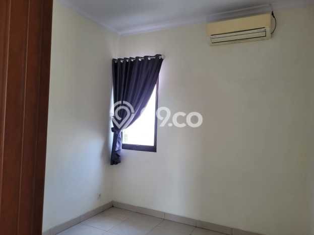 Rumah Disewakan Tangerang LT 180m2 LB 180m2 Kawasan BSD Rumah Disewakan Tangerang LT 180m2 LB 180m2 Kawasan BSD