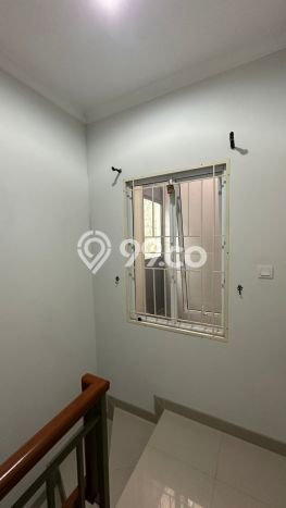 For Sale Hunian Rumah Nyaman 2 KT di Gading Serpong, Tangerang For Sale Hunian Rumah Nyaman 2 KT di Gading Serpong, Tangerang