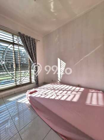 Jual Rumah Mewah Elegan Dengan View Eksklusif di Semanan, Jakarta Barat Jual Rumah Mewah Elegan Dengan View Eksklusif di Semanan, Jakarta Barat