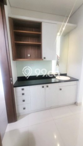 Rumah Elit LB 180m2 Siap Pakai Desain Elegan di BSD, Tangerang Rumah Elit LB 180m2 Siap Pakai Desain Elegan di BSD, Tangerang
