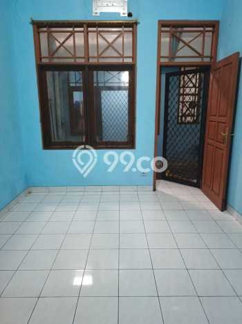 Jual Rumah Favorit Siap Huni LB 300m2 di Cipondoh, Tangerang Jual Rumah Favorit Siap Huni LB 300m2 di Cipondoh, Tangerang