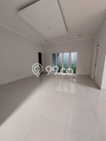Rumah Luxury Modern Siap Huni di BSD Tangerang Rumah Luxury Modern Siap Huni di BSD Tangerang
