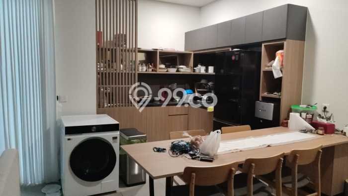 Rumah Luxury Modern Tanpa Renovasi di BSD Tangerang Rumah Luxury Modern Tanpa Renovasi di BSD Tangerang