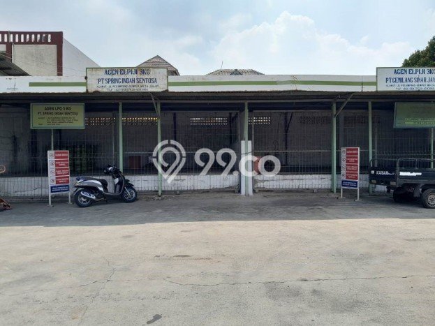 LOKASI PREMIUM! Gudang di Koja, Luas 2000m², Pusat Komersial LOKASI PREMIUM! Gudang di Koja, Luas 2000m², Pusat Komersial