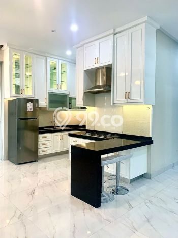 Rumah Cantik Siap Huni Di Lippo Cikarang Luas 240m2 Lokasi Strategis Rumah Cantik Siap Huni Di Lippo Cikarang Luas 240m2 Lokasi Strategis