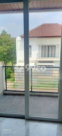 Rumah Luxury Modern Tanpa Renovasi di BSD Tangerang Rumah Luxury Modern Tanpa Renovasi di BSD Tangerang