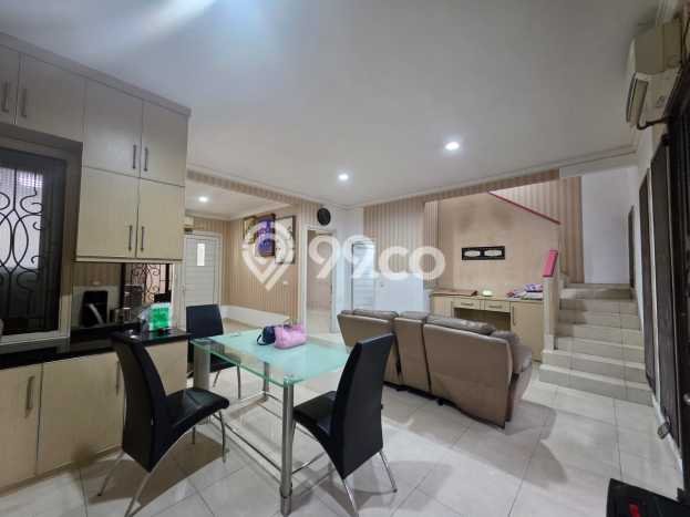 Rumah sewa siap pakai 3 KT di Alam Sutera, Tangerang Rumah sewa siap pakai 3 KT di Alam Sutera, Tangerang
