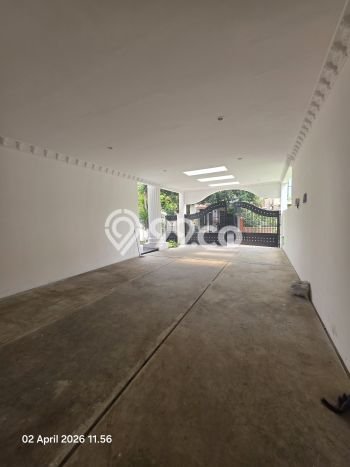 Rumah Eksklusif Dijual LT 340m2 di BSD, Tangerang Selatan Rumah Eksklusif Dijual LT 340m2 di BSD, Tangerang Selatan
