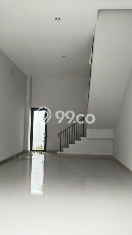 Ruko untuk Disewa di Pusat Jakarta Barat Luas Bangunan 144m2 Ruko untuk Disewa di Pusat Jakarta Barat Luas Bangunan 144m2