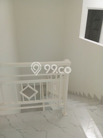 Disewakan! Rumah 3 Kamar Tidur &
2 Kamar Mandi di Petir, Tangerang Disewakan! Rumah 3 Kamar Tidur &
2 Kamar Mandi di Petir, Tangerang