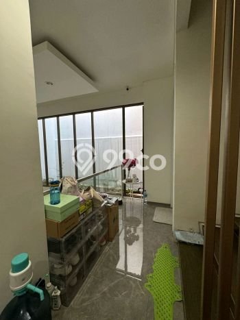 Dijual Rumah Premium dengan Fasilitas Sekitar Lengkap di Karang Tengah, Tangerang Dijual Rumah Premium dengan Fasilitas Sekitar Lengkap di Karang Tengah, Tangerang