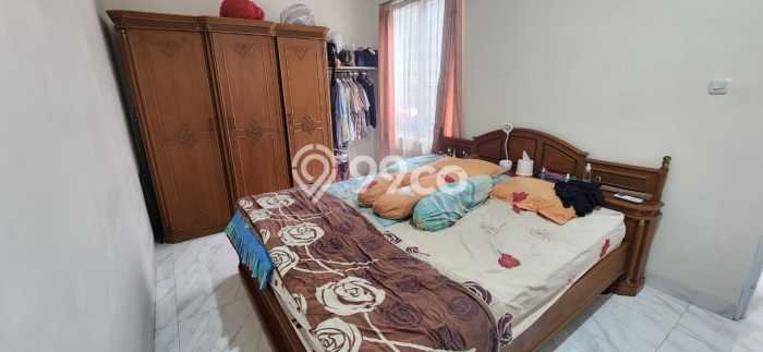Hunian Cantik Modern Lb 140m2 di Kelapa Dua, Tangerang Hunian Cantik Modern Lb 140m2 di Kelapa Dua, Tangerang