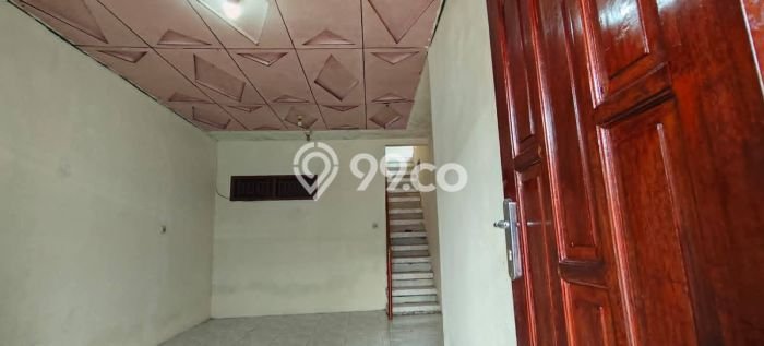 Rumah Modern Cantik 6 KT Bisa Langsung Pindah di Cipondoh Rumah Modern Cantik 6 KT Bisa Langsung Pindah di Cipondoh