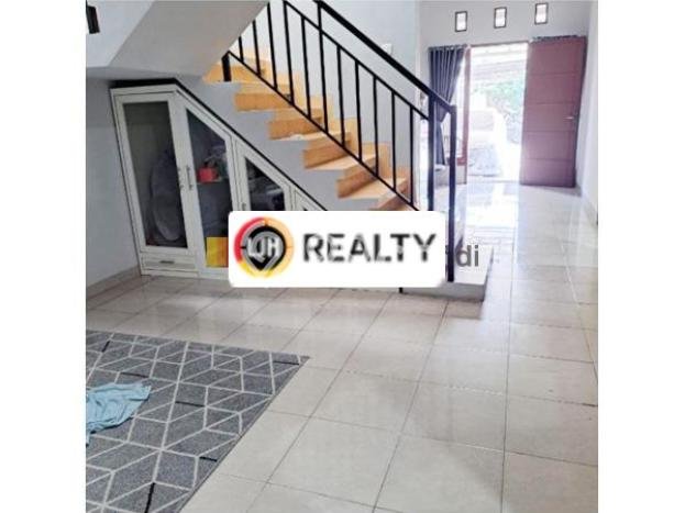 FEATURED! Rumah Nyaman di Majapahit, Luas 113m² Bangunan 144m² FEATURED! Rumah Nyaman di Majapahit, Luas 113m² Bangunan 144m²