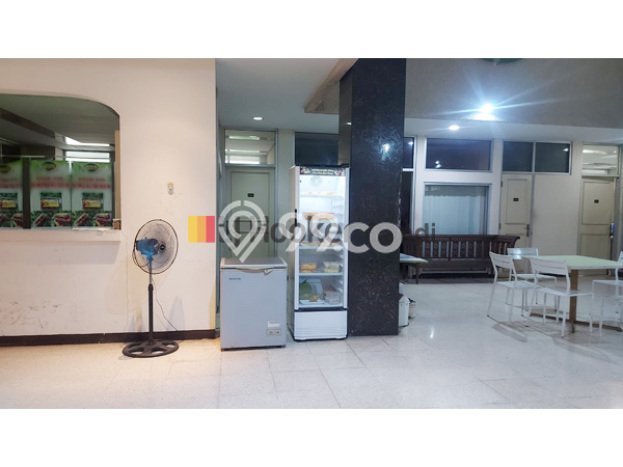 Area Ramai! Komersial Dijual di Semarang Tengah untuk Bisnis Luas Bangunan 2410m2 Area Ramai! Komersial Dijual di Semarang Tengah untuk Bisnis Luas Bangunan 2410m2