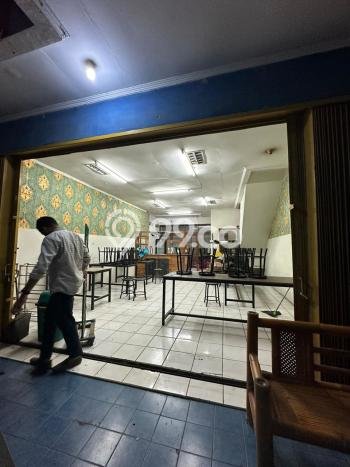 Ruko untuk Disewa di Pusat Bandung Luas Bangunan 120m2 Ruko untuk Disewa di Pusat Bandung Luas Bangunan 120m2
